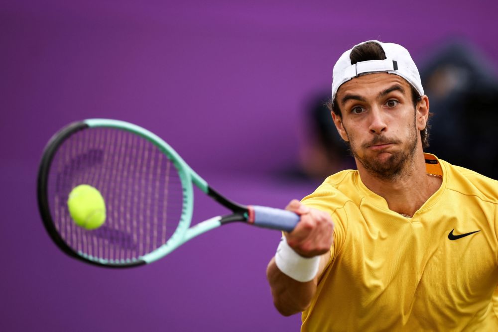 随着季节的 随着季节的